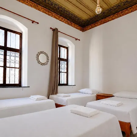 Ostello Rhodes Youth (adults Only) Rhodes City